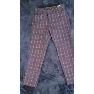 Banana Republic Solan